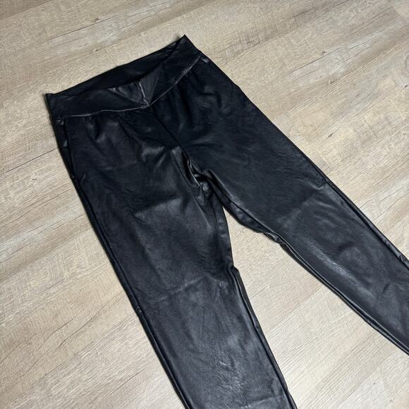 COMMANDO Vegan Faux Leather Jogger  Stretch Work Minimal Luxury Size Medium $158 - Picture 2 of 6